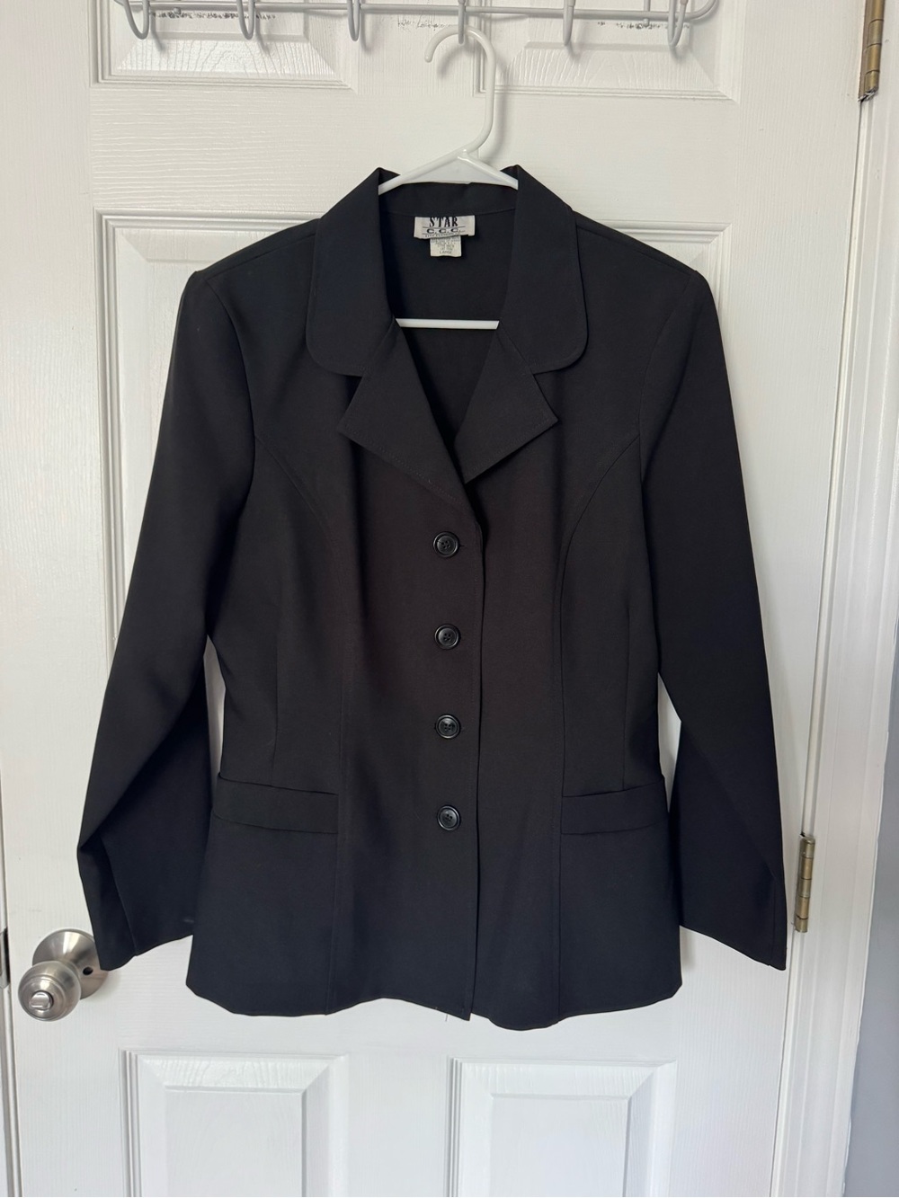 Black Women's Single-Breasted Tailored Blazer Jacket